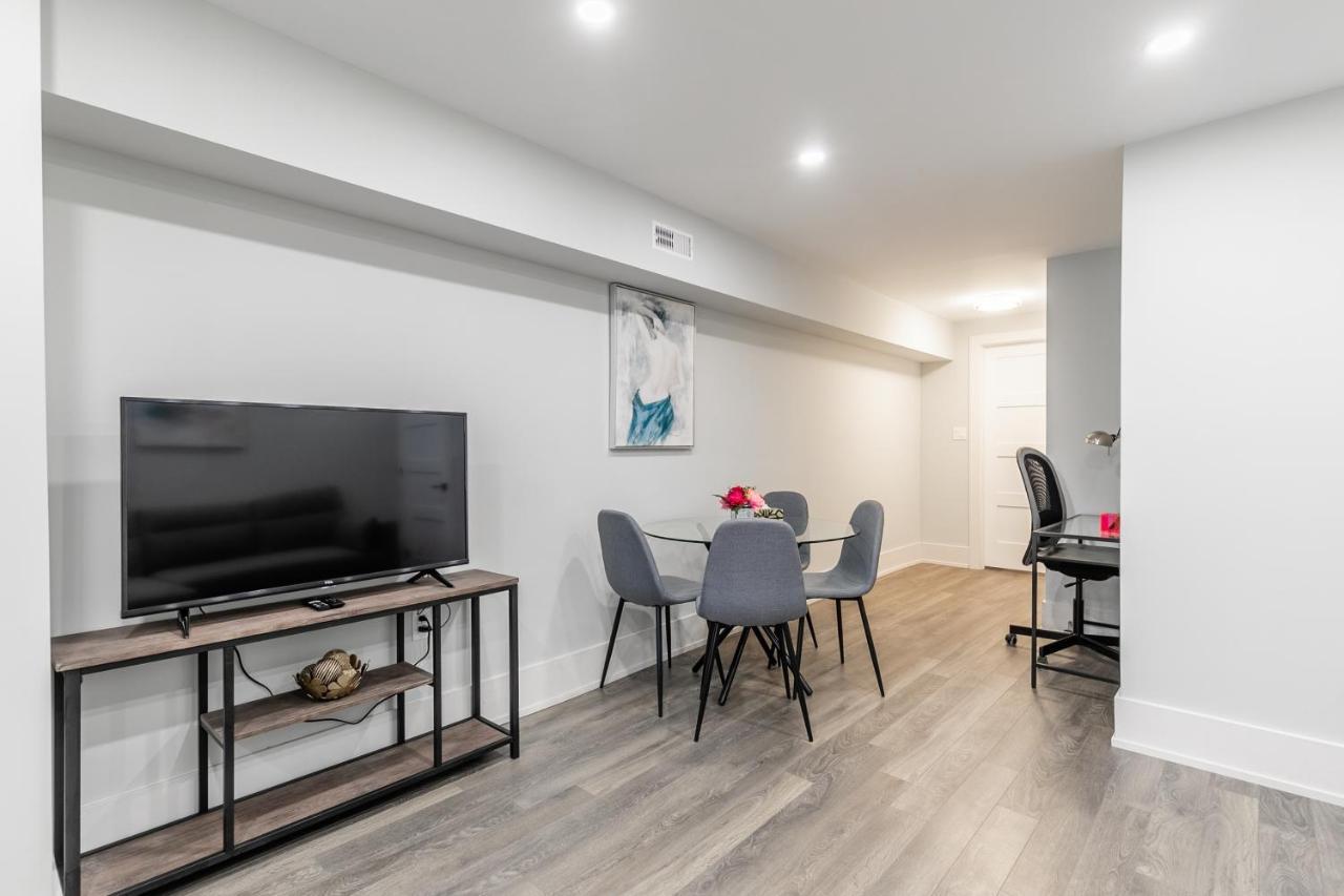 Fancy Downtown House With Hot Tub & Bbq By Globalstay Τορόντο Εξωτερικό φωτογραφία