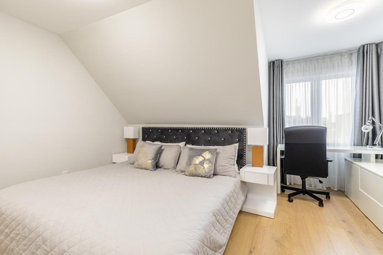 Fancy Downtown House With Hot Tub & Bbq By Globalstay Τορόντο Εξωτερικό φωτογραφία